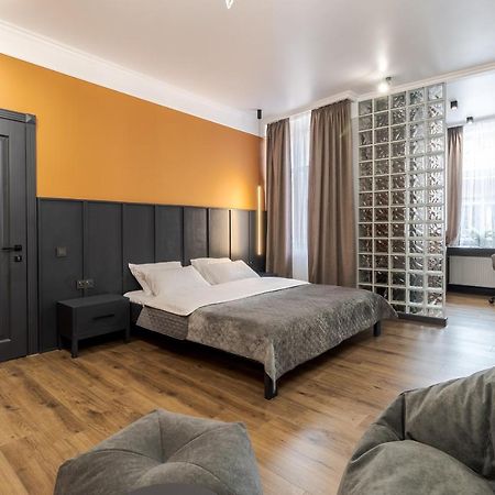 Modern Apartment リヴィウ エクステリア 写真