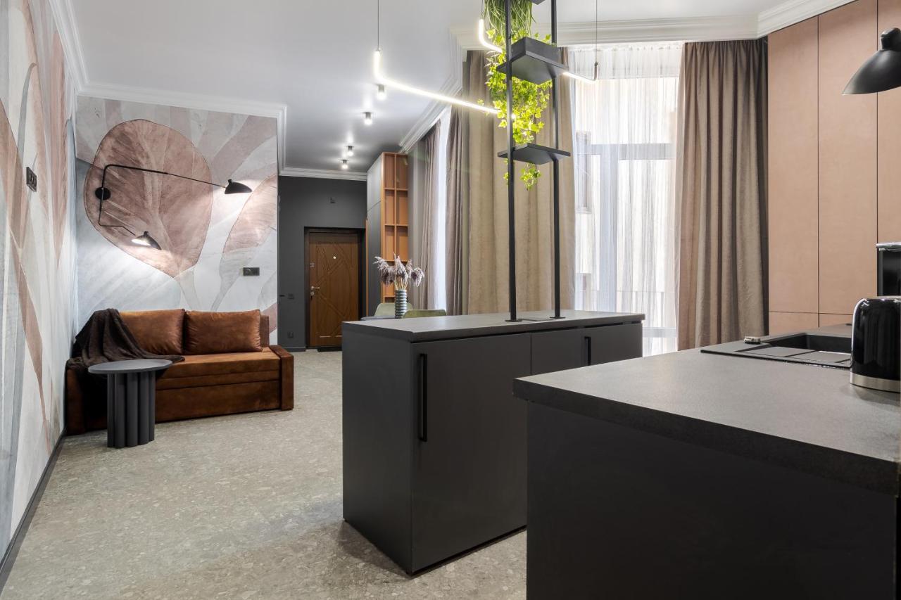 Modern Apartment リヴィウ エクステリア 写真